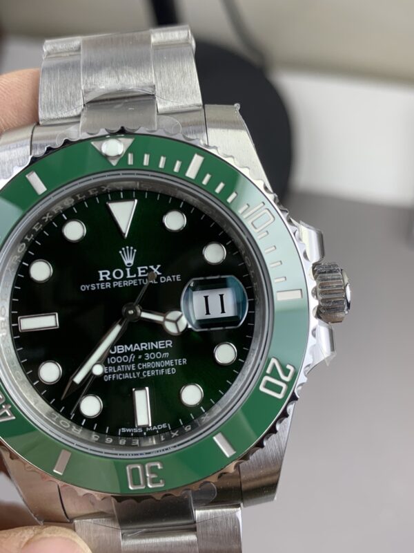 Submariner 116610 LV Green Ceramic 1:1 Best Edition 904L Steel on SS Bracelet DD3135