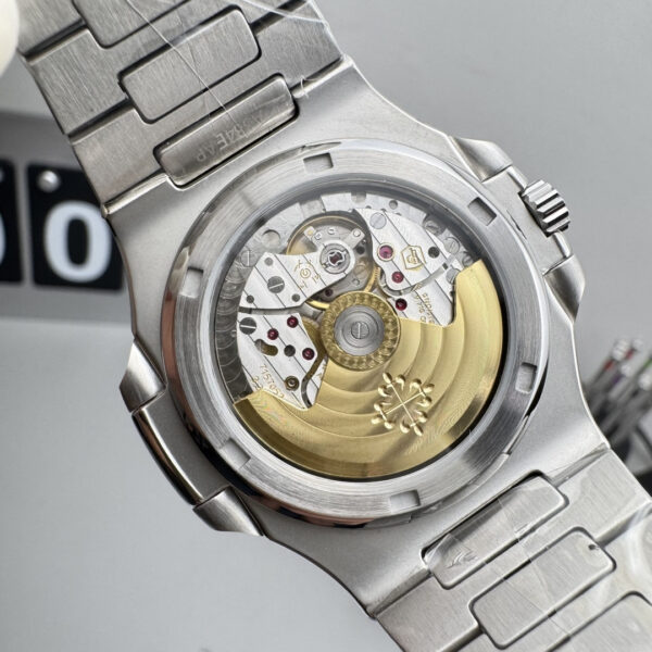 Patek Philippe Nautilus 5711 1:1 Best Edition Blue Dial on SS Bracelet  324 Super Clone