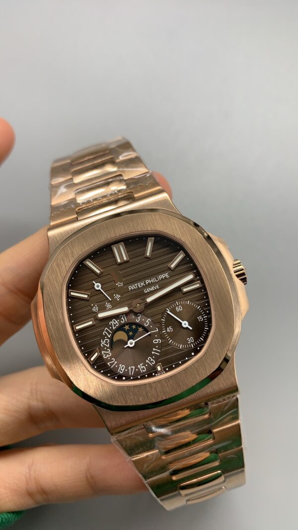 Patek Philippe Nautilus 5712 RG  1:1 Best Edition Brown Dial on RG Bracelet 240 Movement Super Clone