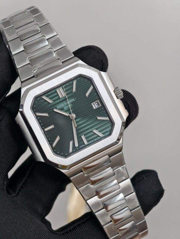 Patek Philippe Cubitus 5821 SS Best EditionGreen Dial on SS Bracelet 330Movement Super Clone
