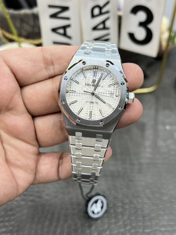 Audemars Piguet  Royal Oak 15400 1:1 Best Edition white Dial on  Bracelet SA3120 Super Clone