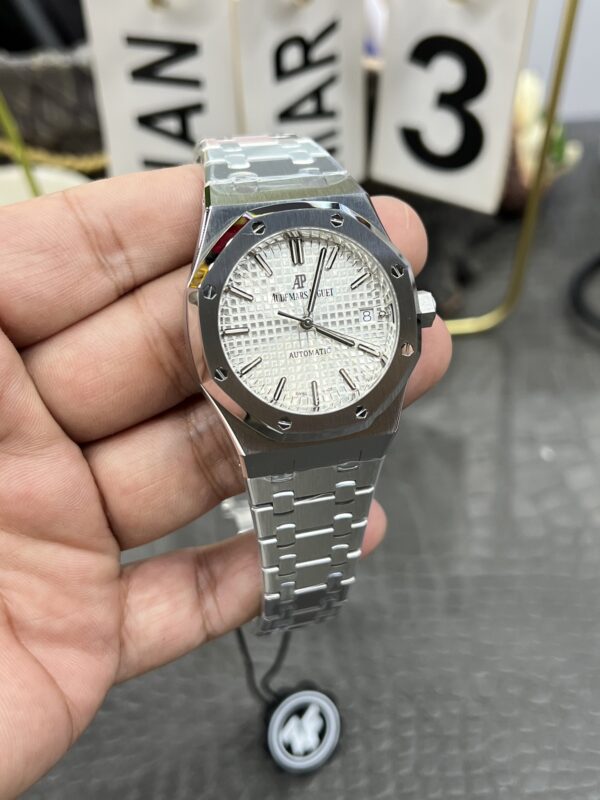 Audemars Piguet  Royal Oak 15400 1:1 Best Edition white Dial on  Bracelet SA3120 Super Clone