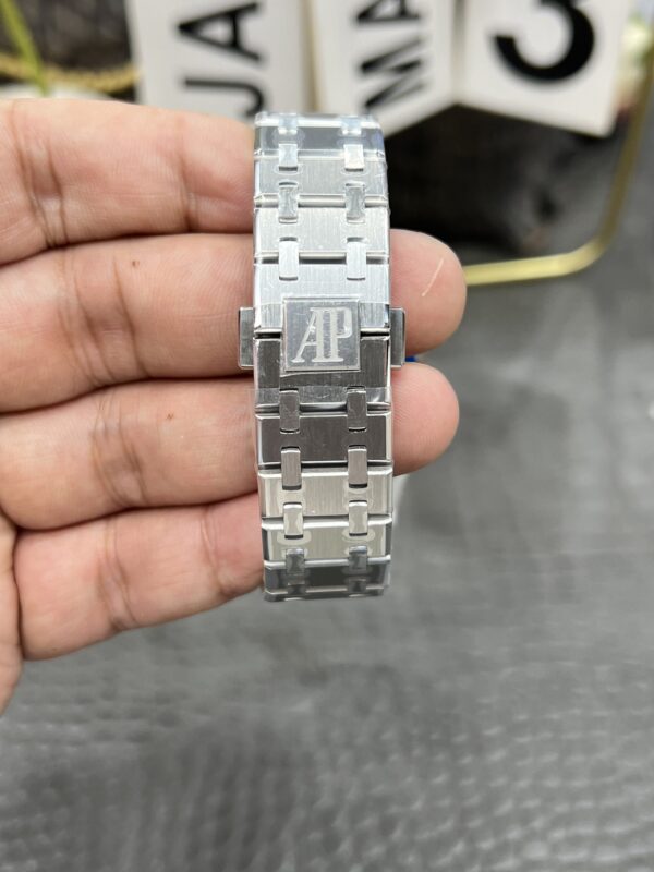 Audemars Piguet  Royal Oak 15400 1:1 Best Edition white Dial on  Bracelet SA3120 Super Clone
