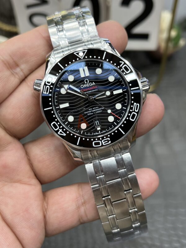 Omega Seamaster Diver 300M  1:1 Best Edition Black Ceramic Black Dial on SS Bracelet 8800 Super Clone