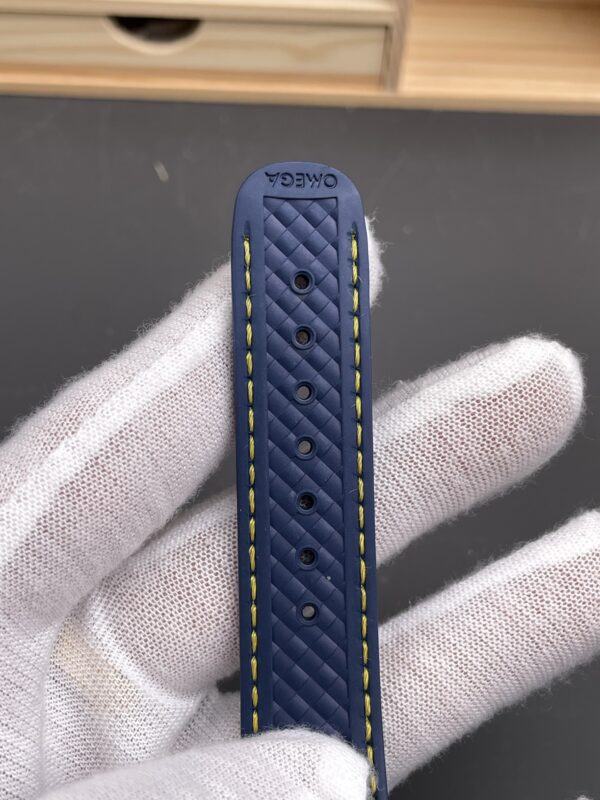 Omega Aqua Terra 41mm  1:1 Best Edition Summer Blue Dial on Blue Rubber Strap A8900 Super Clone