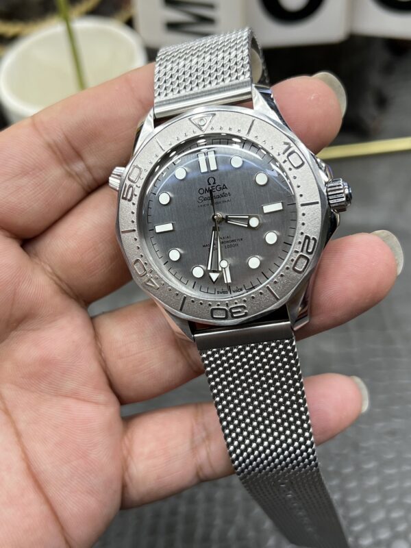 Omega Seamaster 300M Diver SS  1:1 Best Edition Silver Dial on SS Mesh Bracelet 8806 Super Clone